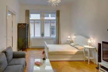 Old Town Square Premium Residence Praag Buitenkant foto