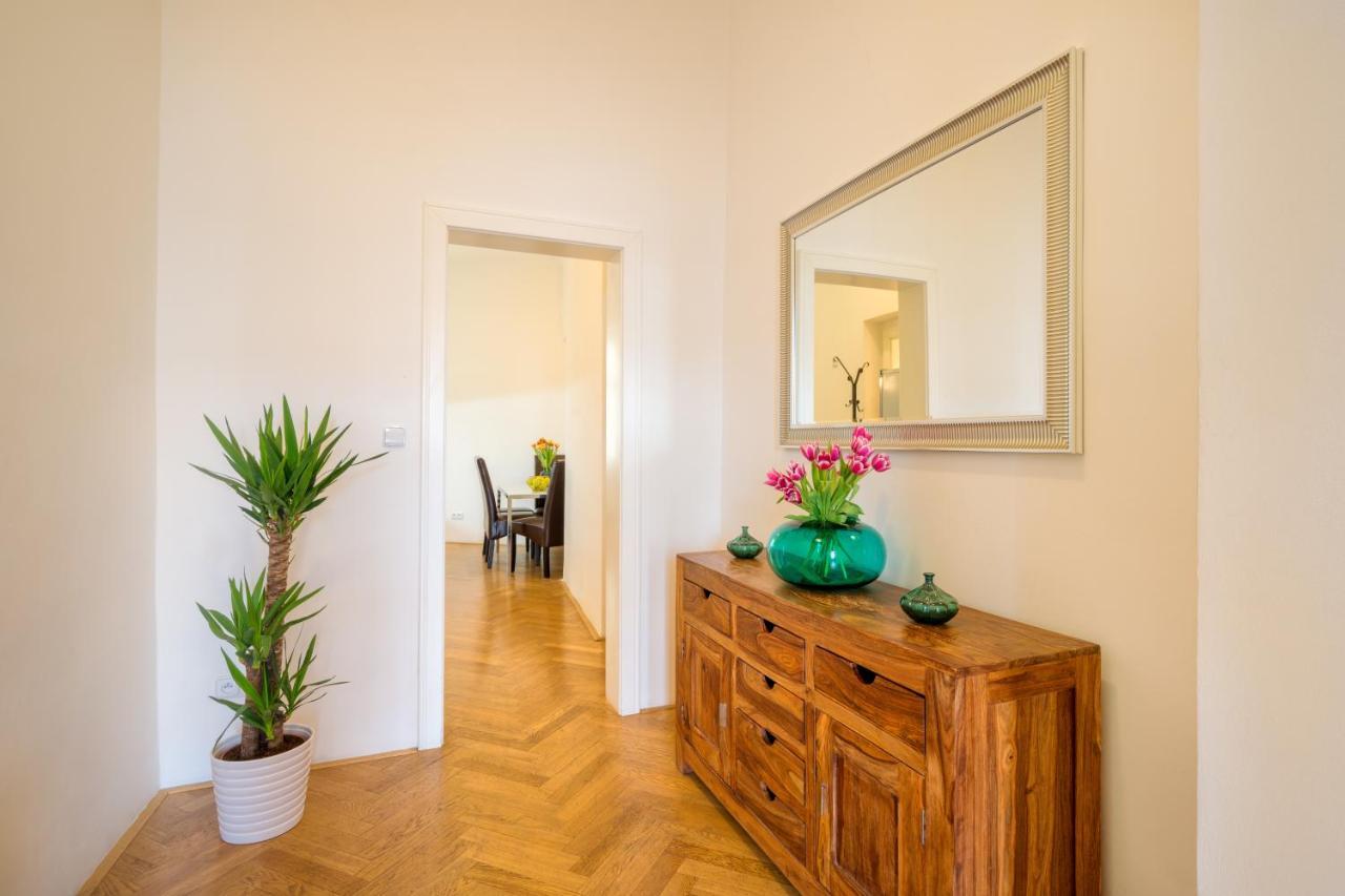 Old Town Square Premium Residence Praag Buitenkant foto